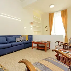 Elegant In The Heart Of Rome-navona Area Roma