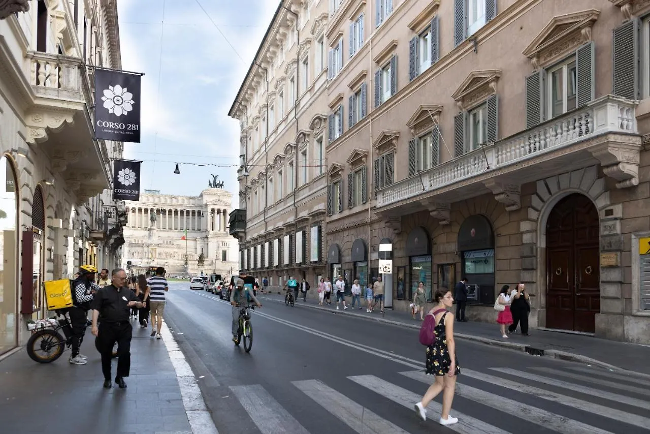 Venezia Square Apartment Rome Italy